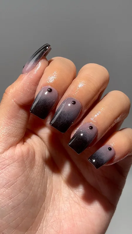 nail repair for salsa dance-Black Ombre Eye Cat