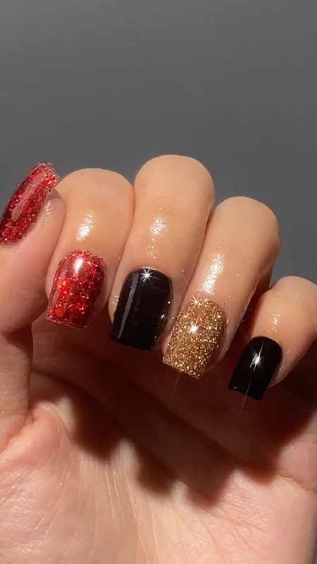 nail repair for holidays-Red Carpet