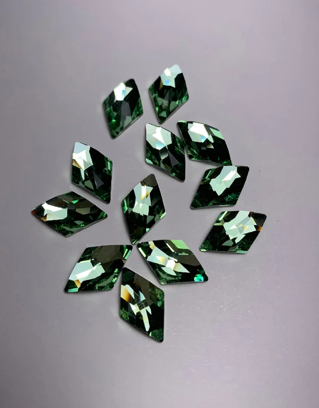 Nail rhinestone gaming nails-2709 peridot rhombus 4pcs