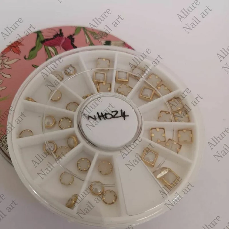 Nail rhinestone music notes-Pearl Gold Frame Nail Wheel Tray