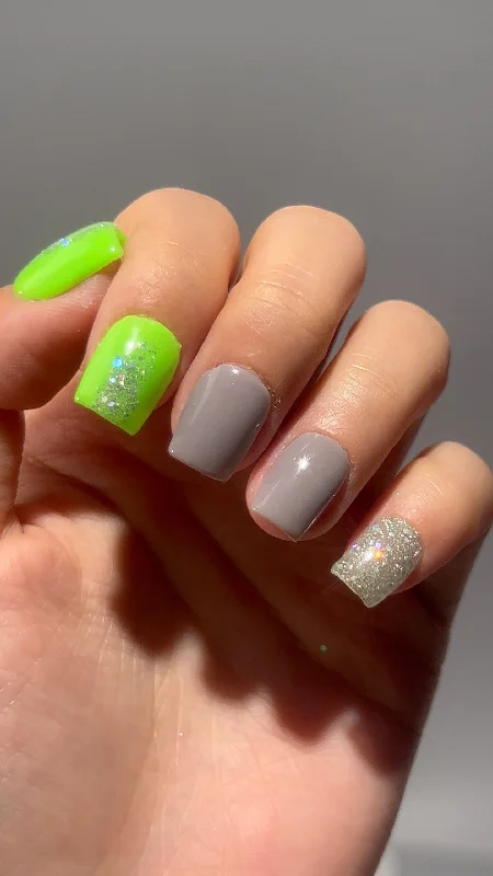 nail repair for workouts-Neon Green Fading Glitter