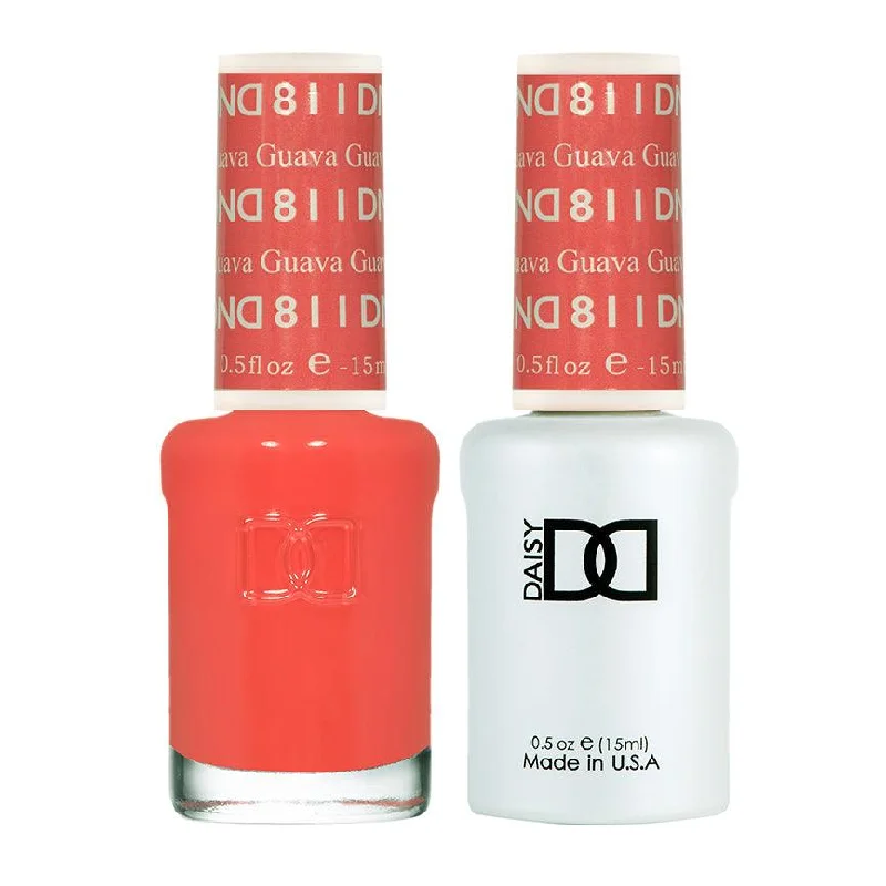 nail polish fall plaid-Dnd Gel 811 Guava