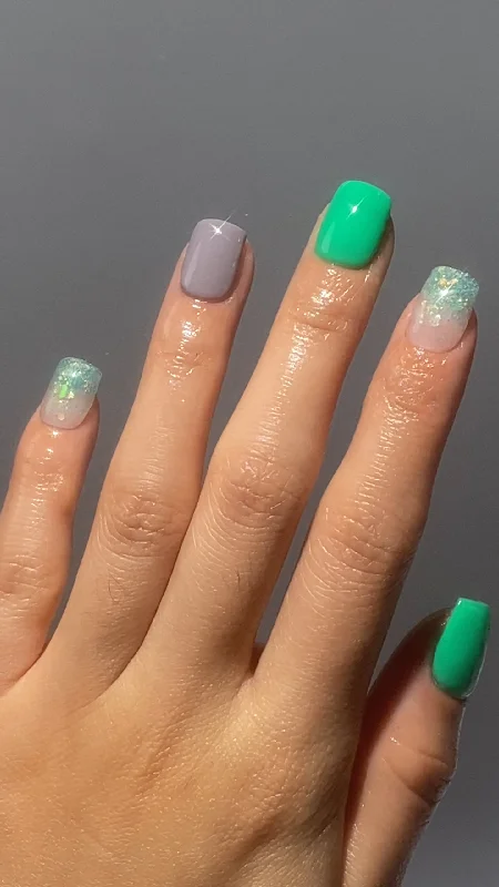 nail repair with nail repair polish-Pixie Ombre Misty